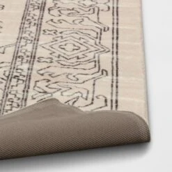 Plush Persian Style Area Rug Cream - Threshold™ 9 Plush Persian Style Area Rug Cream - Threshold™ -Decoro Shop GUEST 094d1483 09c3 4a79 a27c 9f926cb0e4bb