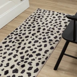 Daffodil Leopard Print Woven Rug - Threshold™ 17 Daffodil Leopard Print Woven Rug - Threshold™ -Decoro Shop GUEST 0efea80e 333d 4d53 ba99 3047838bb320