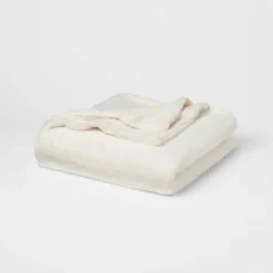 60"x80" Lush Faux Fur Bed Throw - Threshold™ 8 60"x80" Lush Faux Fur Bed Throw - Threshold™ -Decoro Shop GUEST 401c2e9f a562 421f acb7 fd63e63d92e4