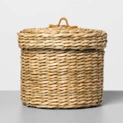 Woven Bath Storage Canister Beige - Hearth & Hand™ With Magnolia 11 Woven Bath Storage Canister Beige - Hearth & Hand™ With Magnolia -Decoro Shop GUEST 587edaef cf59 4ead 8ace 96b1d31b34d2