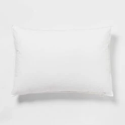 Down & Feather Blend Firm Bed Pillow - Threshold™ 7 Down & Feather Blend Firm Bed Pillow - Threshold™ -Decoro Shop GUEST a08e5bea 9c41 4074 b60c f75f0cb4054a