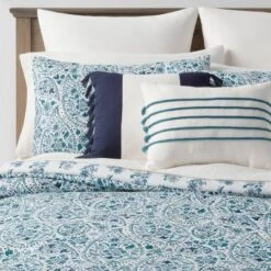 12pc Reversible Paisley Print Comforter & Sheets Set Blue/Dark Teal Blue - Threshold™ 21 12pc Reversible Paisley Print Comforter & Sheets Set Blue/Dark Teal Blue - Threshold™ -Decoro Shop GUEST e3f1ec9a 3b66 4053 b0fe 00d8eb4ecda8