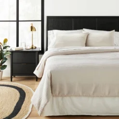 Slub Center Stripe Comforter Set - Hearth & Hand™ With Magnolia 5 Slub Center Stripe Comforter Set - Hearth & Hand™ With Magnolia -Decoro Shop GUEST f2667ca1 8c6b 4952 ac47 8de55103570d