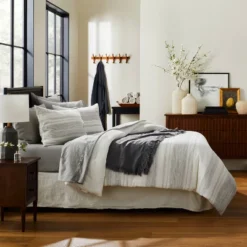 3pc Heathered Stripe Comforter Bedding Set - Hearth & Hand™ With Magnolia 5 3pc Heathered Stripe Comforter Bedding Set - Hearth & Hand™ With Magnolia -Decoro Shop GUEST f5d6068f c55f 4043 923f e6673cd682bd