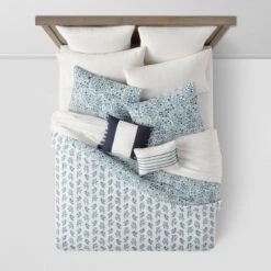 12pc Reversible Paisley Print Comforter & Sheets Set Blue/Dark Teal Blue - Threshold™ 13 12pc Reversible Paisley Print Comforter & Sheets Set Blue/Dark Teal Blue - Threshold™ -Decoro Shop GUEST fe253a34 1700 4fed 8295 3a12639e7b99